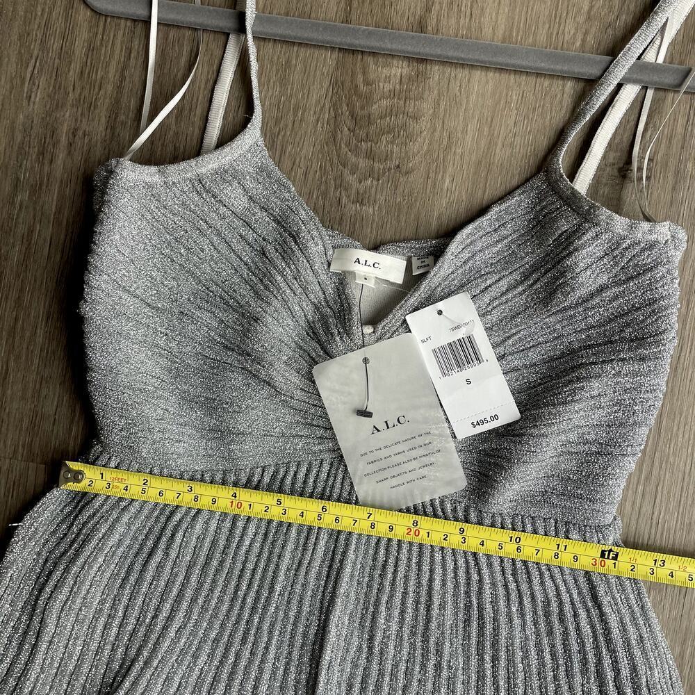 ALC Aria Silver Ribbed Cut Out Dress XS
Msrp $495 - Picture 7 of 8